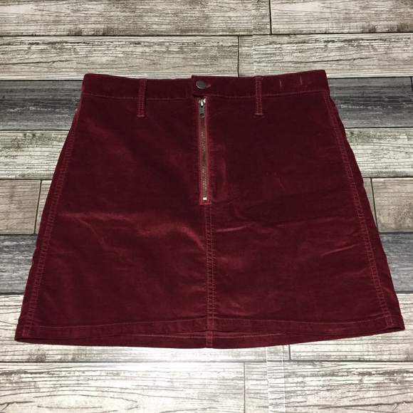 Madewell Velveteen Mini Skirt Size 27 Stretch Denim Straight Zip Front Burgundy - Picture 4 of 8